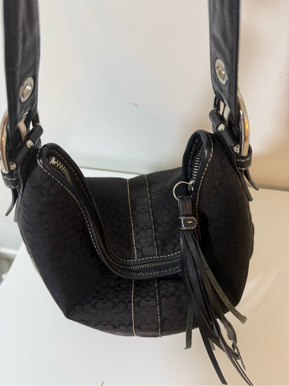 Coach Hobo Signature Shoulder Bag Black Jacquard/Leather - Picture 3 of 15